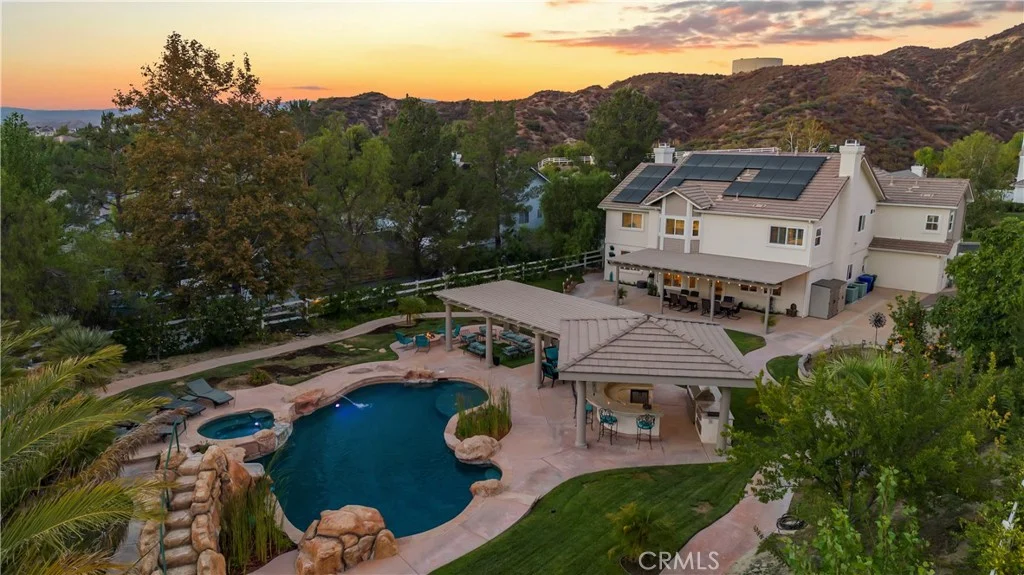 15260 Saddleback Road, Canyon Country, CA 91387