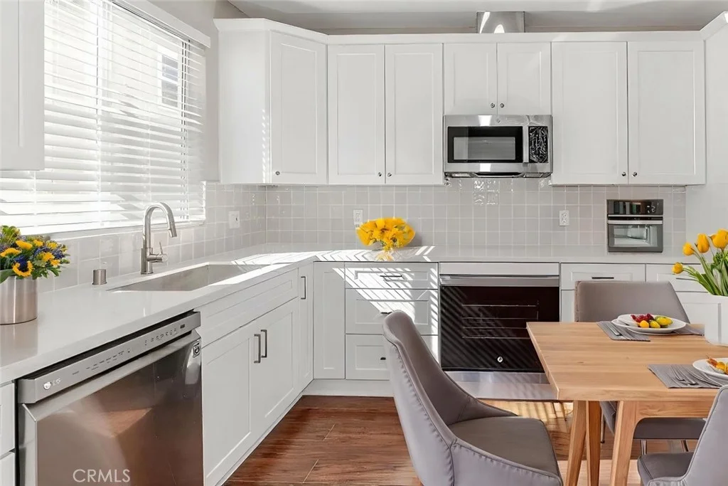 Additional image 14 of 2345 Montrose Avenue Unit 8, Montrose, CA 91020
