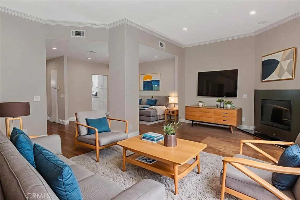 Additional image 5 of 2345 Montrose Avenue Unit 8, Montrose, CA 91020