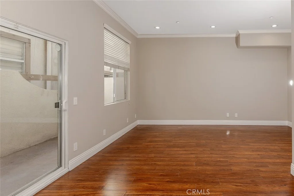 Additional image 13 of 2345 Montrose Avenue Unit 8, Montrose, CA 91020