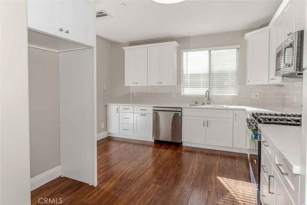 Additional image 59 of 2345 Montrose Avenue Unit 8, Montrose, CA 91020