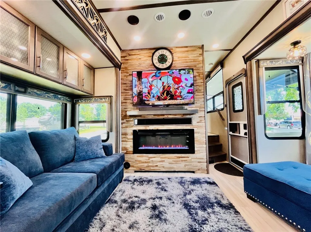 Additional image 30 of 11574 Ridgemark Rd, Apple Valley, CA 92308