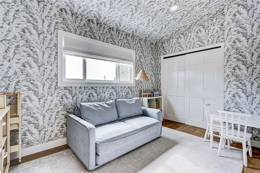 Additional image 50 of 3211 N Valley Dr, Manhattan Beach, CA 90266