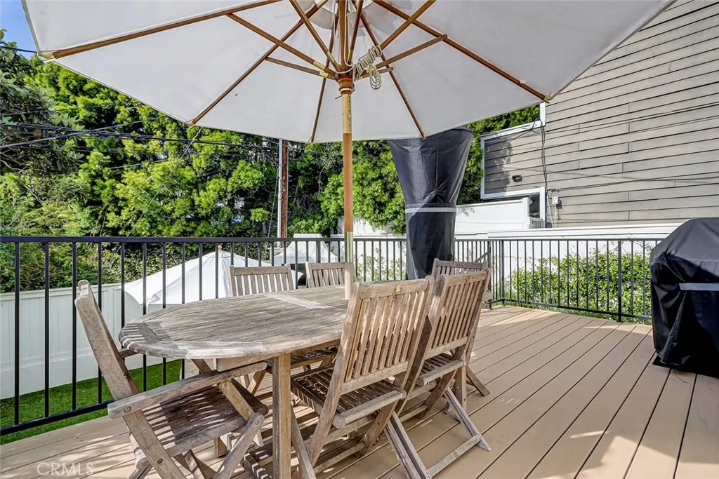 Additional image 53 of 3211 N Valley Dr, Manhattan Beach, CA 90266