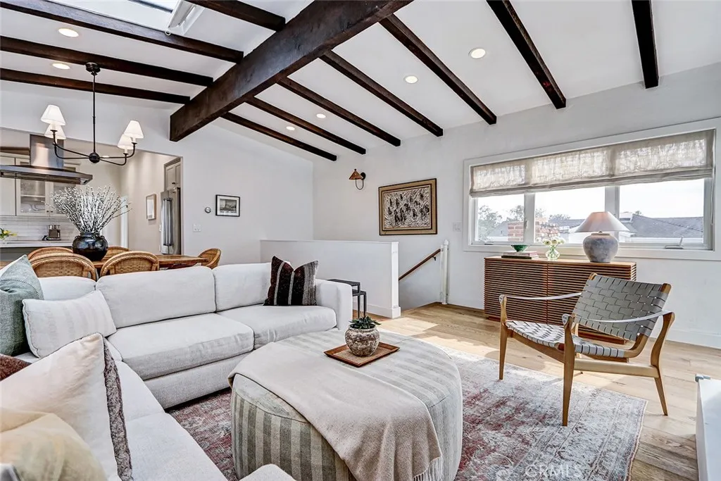 Additional image 37 of 3211 N Valley Dr, Manhattan Beach, CA 90266