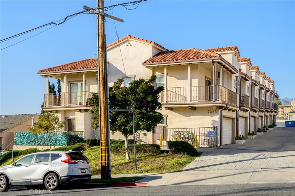 7225 Apperson Street Unit 105, Tujunga, CA 91042