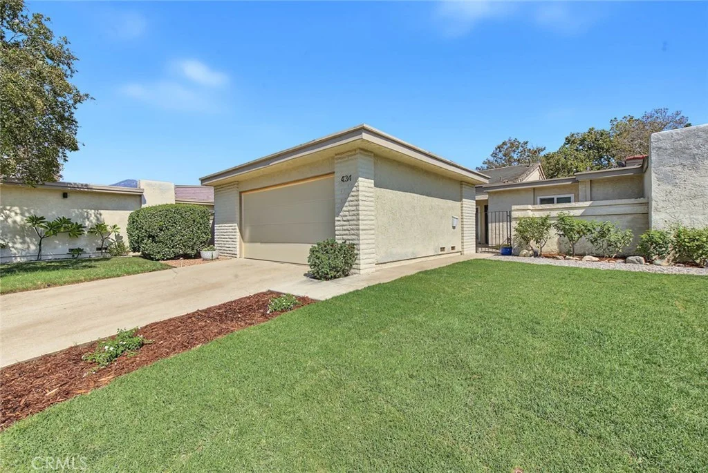 434 Champlain Dr, Claremont, CA 91711 photo 2
