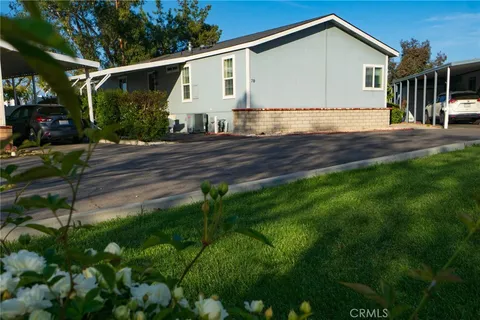 31130 S. General Kearny Road #70, Temecula, CA MLS: SW25081798