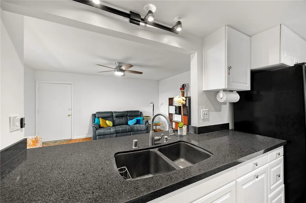 Additional image 11 of 211 Doverfield Dr, Placentia, CA 92870