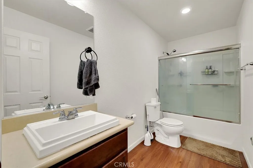 Additional image 49 of 9925 Del Surf Ln, Elk Grove, CA 95757