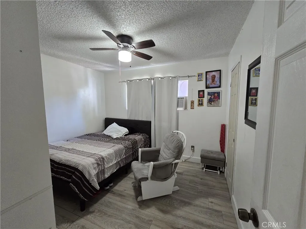 Additional image 29 of 1275 Hardt, San Bernardino, CA 92408