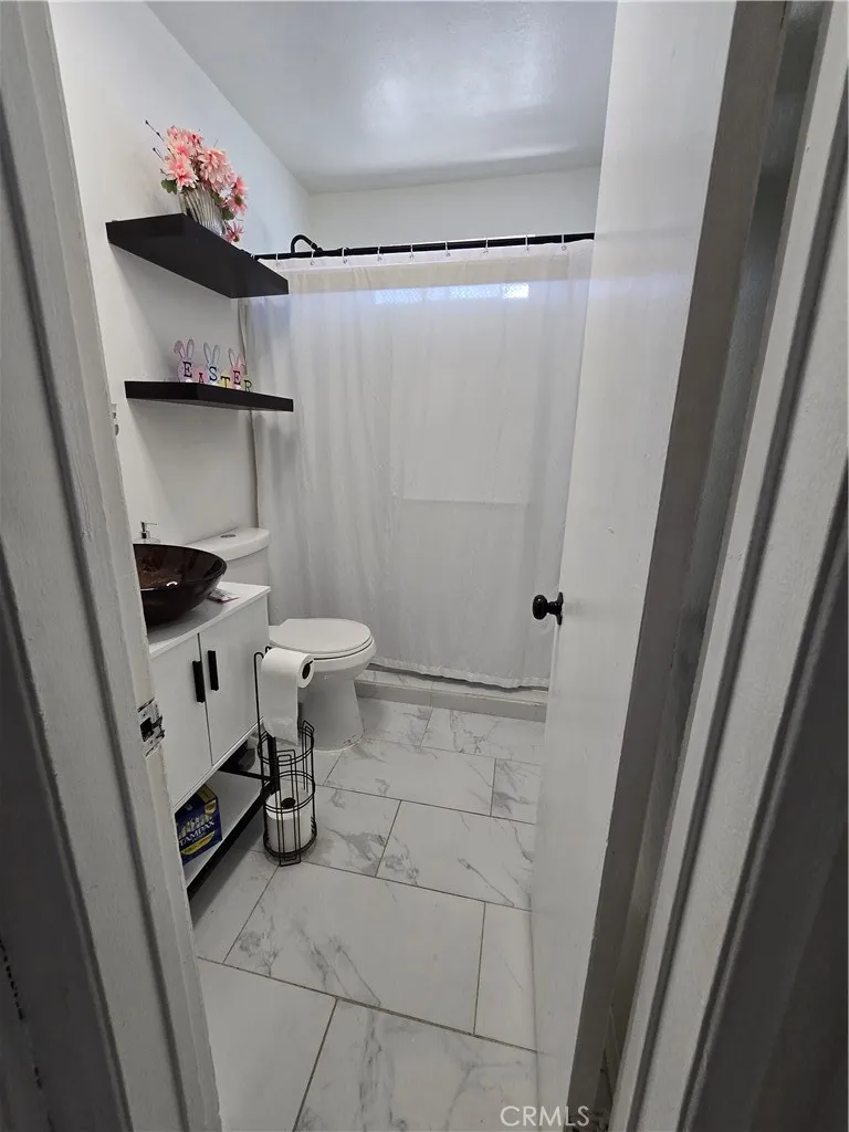 Additional image 36 of 1275 Hardt, San Bernardino, CA 92408