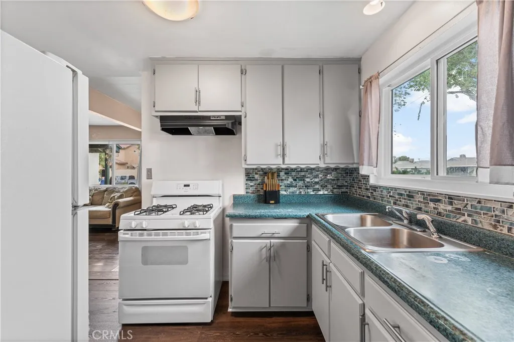 Additional image 12 of 45370 Elm Ave, Lancaster, CA 93534