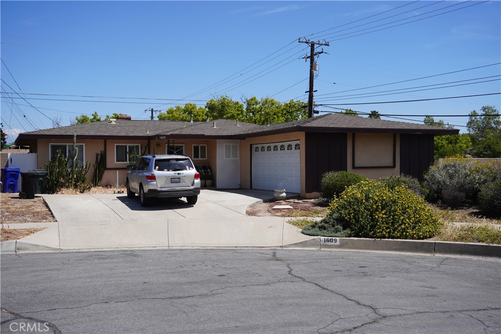 1609 N Clifford Avenue, Rialto, CA 92376 - MLS#: PW23066675