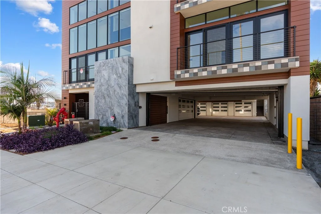 215 Oceanside Blvd Unit 1, Oceanside, CA 92054