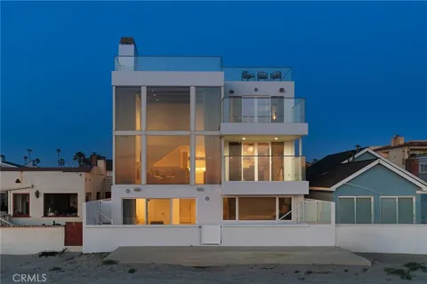 3557 Ocean Drive, Oxnard, CA MLS: SB25057825