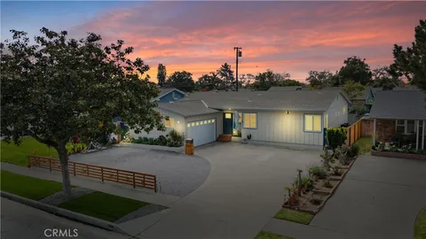 1484 W West Avenue, Fullerton, CA MLS: WS25040457