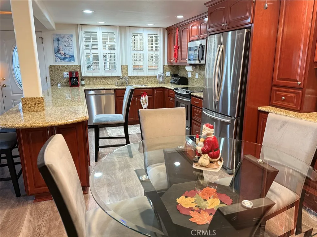 Additional image 11 of 1860 McKinney Wy M15-21a Way, Seal Beach, CA 90740