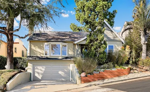 4273 Holly Knoll Drive, Los Angeles, CA 90027 - MLS#: WS25075729