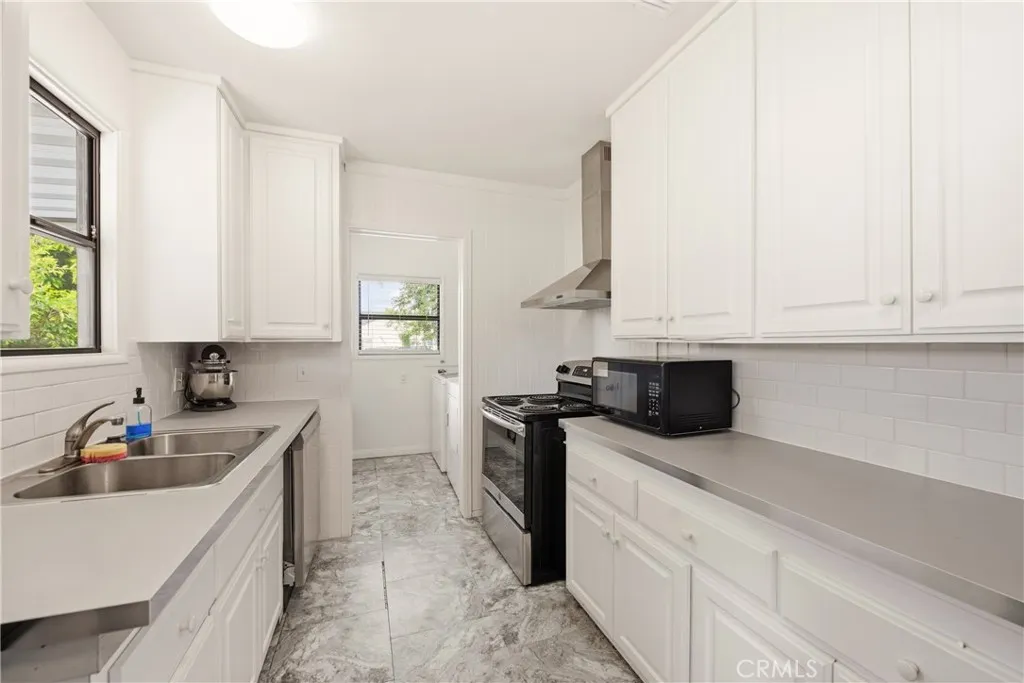 Additional image 48 of 6718 Wynne Ave, Reseda, CA 91335
