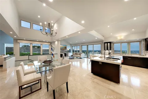 9 Saint Tropez, Newport Beach, CA MLS: NP25091674
