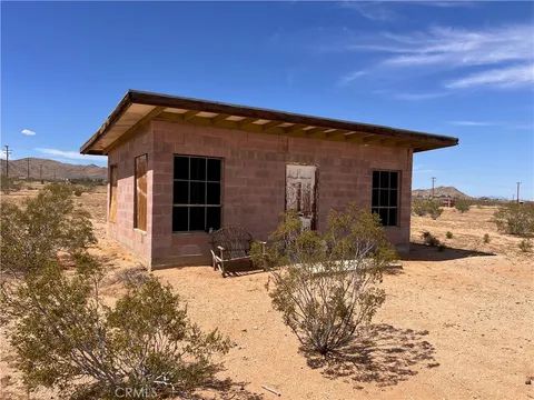56172 Cone Blvd, Landers, CA 92285 - MLS#: JT25067240
