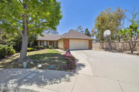 1093 Hickory View Circle, Camarillo, CA MLS: V1-29922