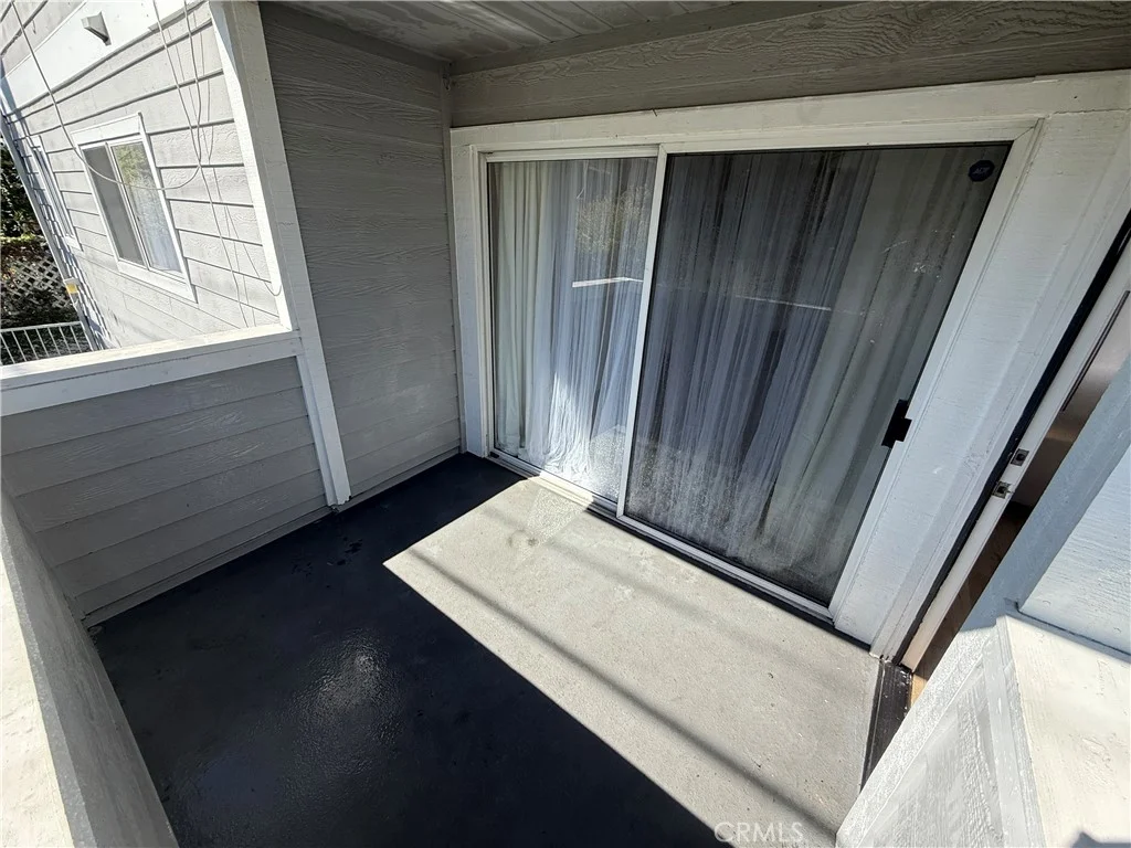 920 Alfred St, Los Angeles, CA 90069