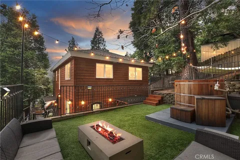 844 Virginia Court, Lake Arrowhead, CA MLS: IG25071474
