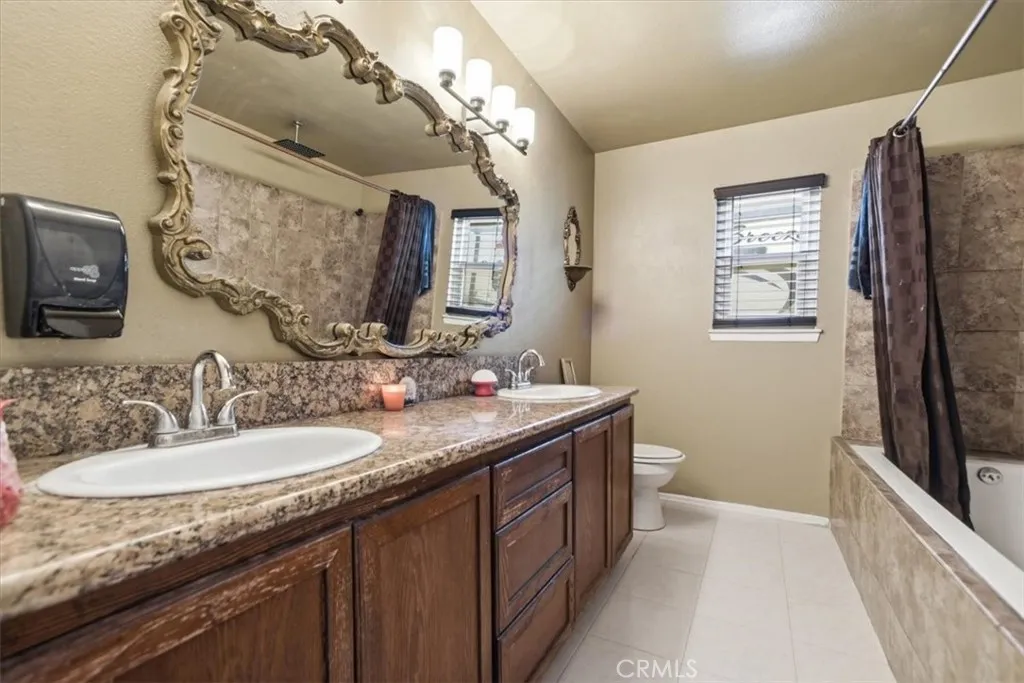 Additional image 63 of 15235 Newmont Ave, Lancaster, CA 93535