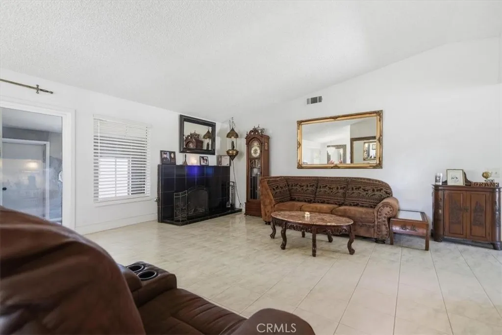 Additional image 15 of 15235 Newmont Ave, Lancaster, CA 93535