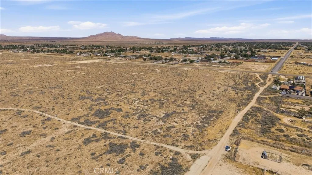 Additional image 88 of 15235 Newmont Ave, Lancaster, CA 93535