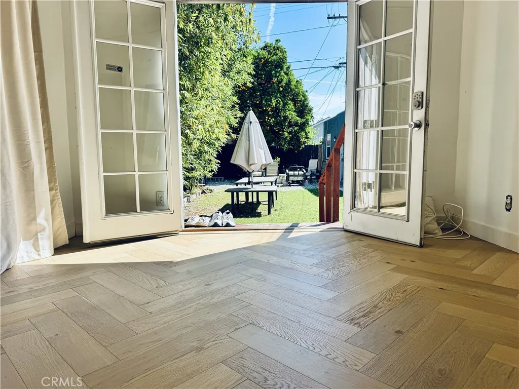 Additional image 6 of 3034 Edgehill Drive, Los Angeles, CA 90018