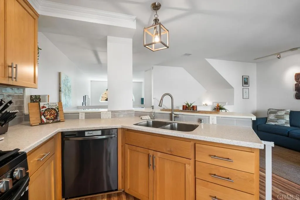 Additional image 93 of 9230 Lake Murray Boulevard Unit F, San Diego, CA 92119