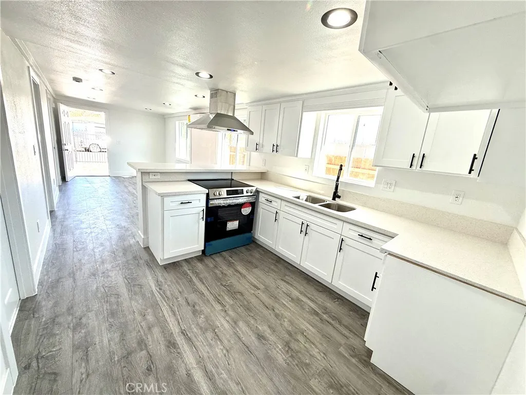 Additional image 11 of 2368 E 107 th st, Los Angeles, CA 90002