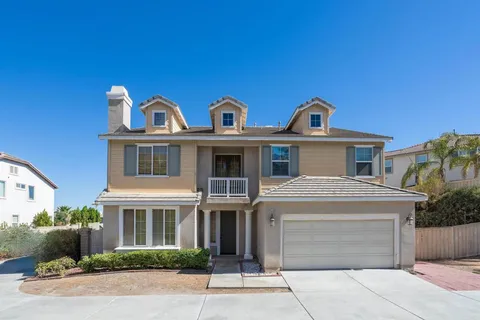 18 Via Palmieki Court, Lake Elsinore, CA 92532 - MLS#: NDP2409662