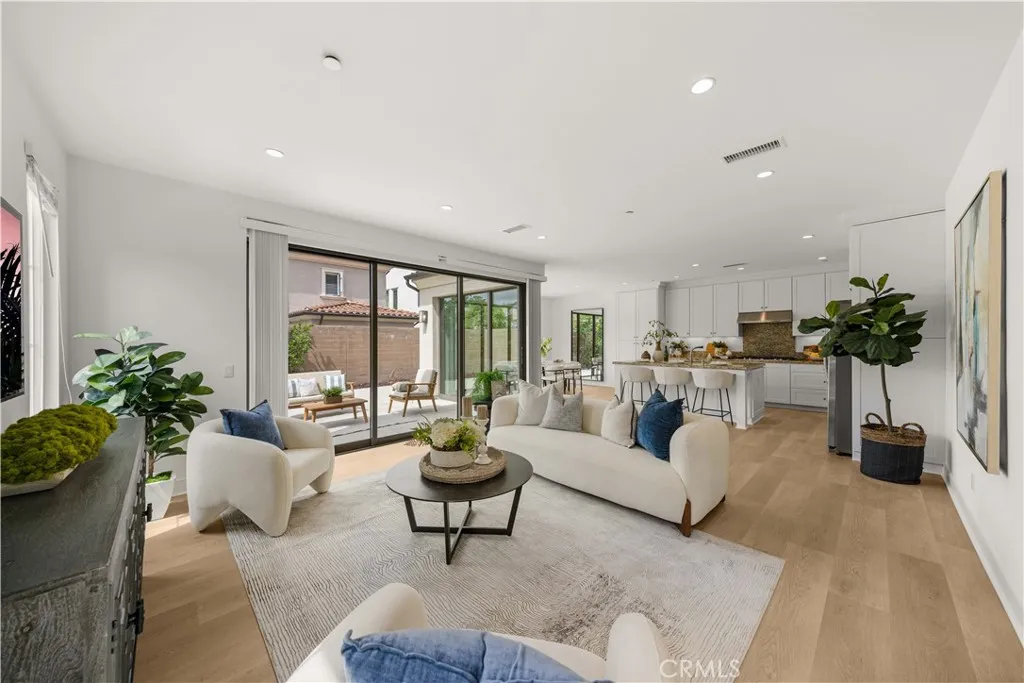 Additional image 13 of 111 Grazie, Irvine, CA 92602