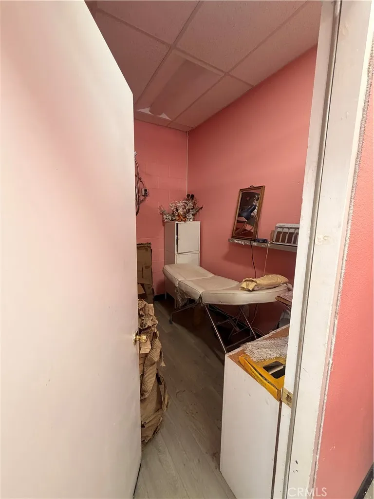 Additional image 26 of 18601 Sherman Way Unit F, Reseda, CA 91335