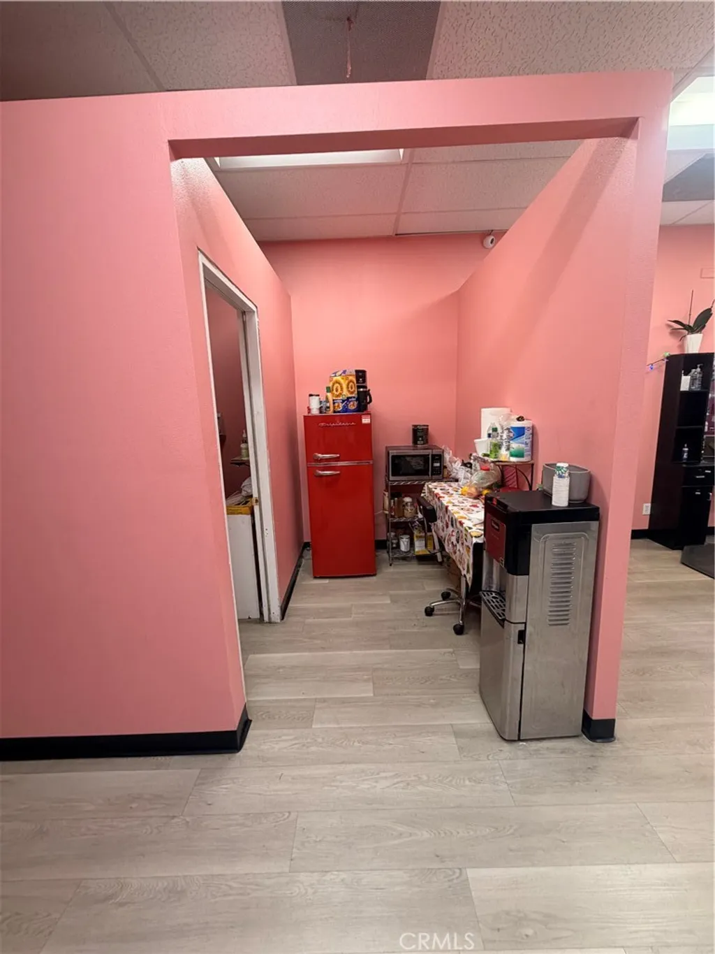 Additional image 10 of 18601 Sherman Way Unit F, Reseda, CA 91335