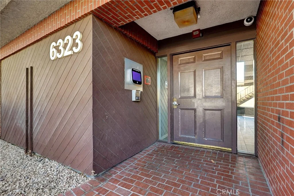 6323 Reseda Blvd Unit 1, Reseda, CA 91335