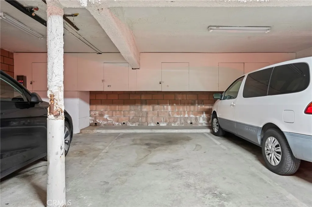 Additional image 19 of 10445 Eastborne Avenue Unit 106, Los Angeles, CA 90024