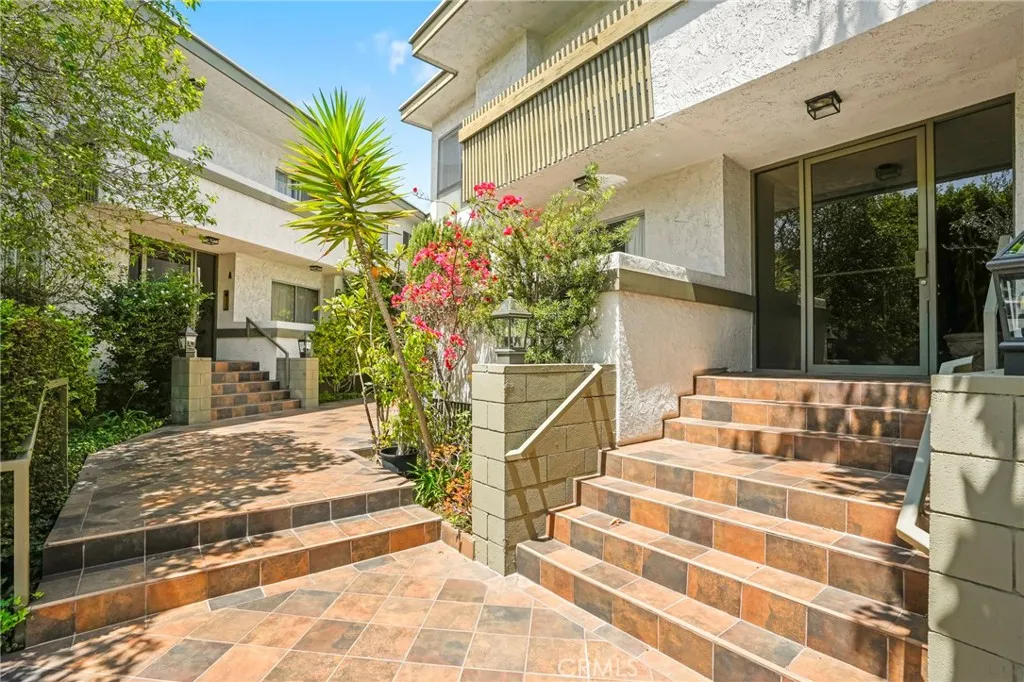 Additional image 40 of 10445 Eastborne Avenue Unit 106, Los Angeles, CA 90024