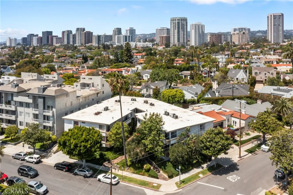 Additional image 44 of 10445 Eastborne Avenue Unit 106, Los Angeles, CA 90024