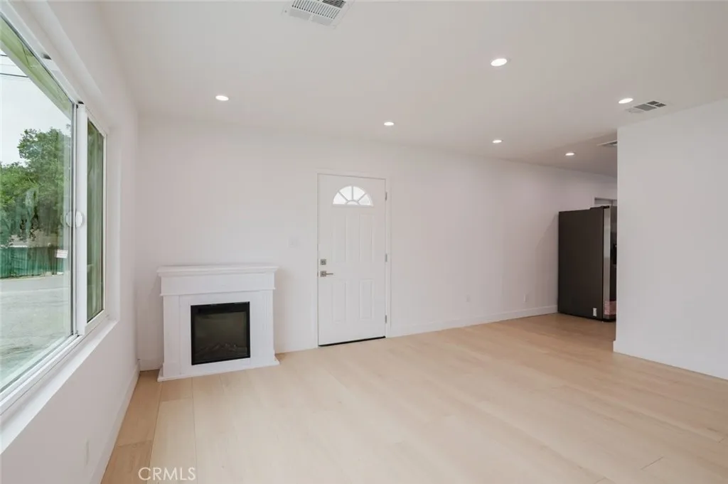 Additional image 10 of 7730 Wyngate St, Tujunga, CA 91042
