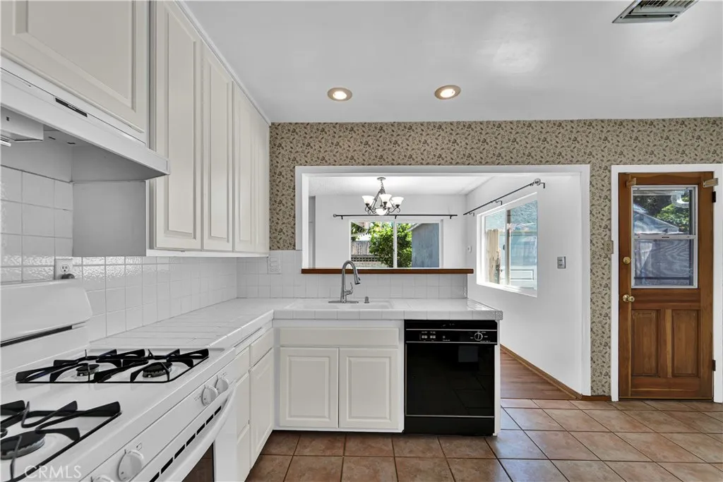 Additional image 29 of 10248 Mather Ave, Sunland, CA 91040