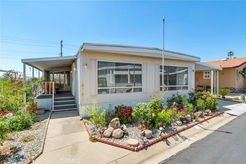 10210 Baseline Road Unit 25, Rancho Cucamonga, CA MLS: CV25073686