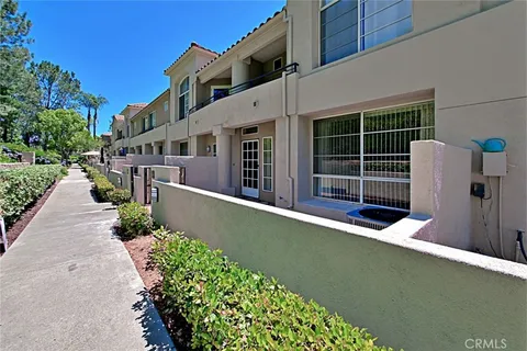 25 Willow Wind, Aliso Viejo, CA MLS: OC25054031
