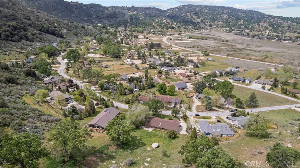 Additional image 6 of 29570 Butterfield Way, Tehachapi, CA 93561