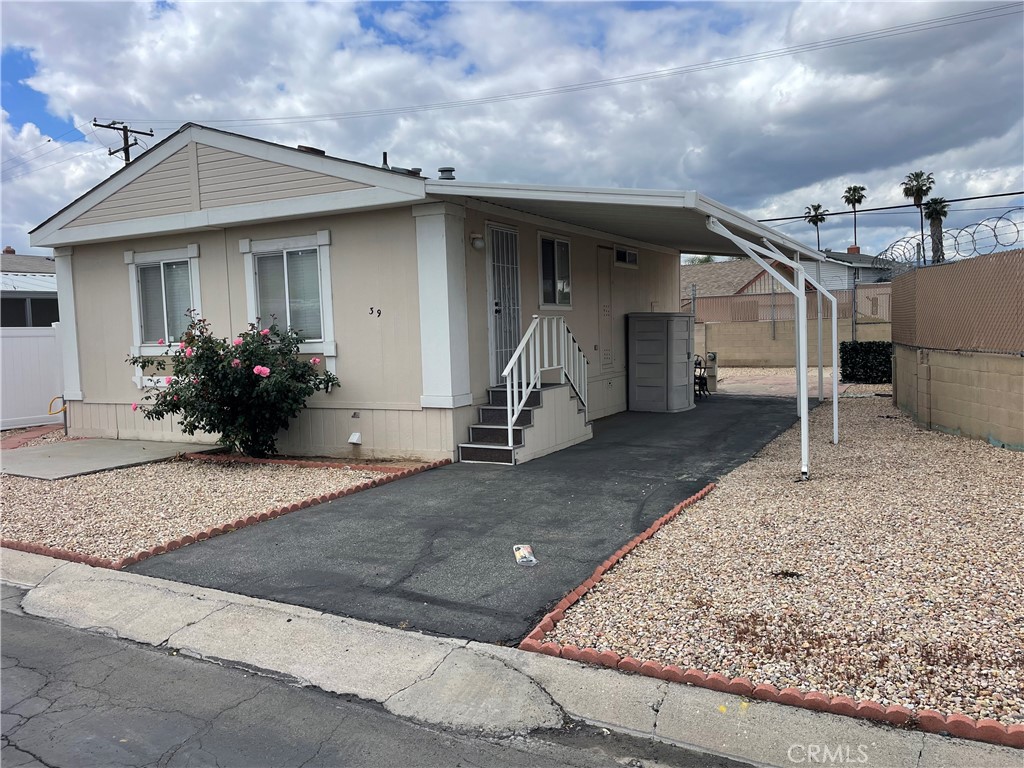 3700 Buchanan Avenue 39, Riverside, CA 92503 - MLS#: IV23087374