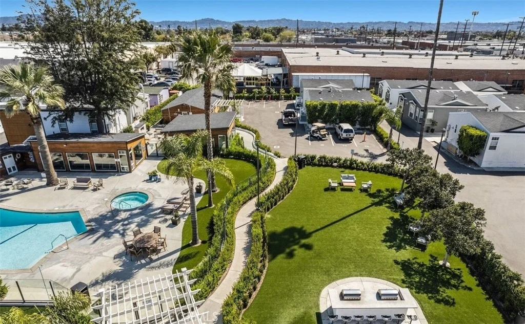 8250 Lankershim Boulevard Unit Space 109, North Hollywood, CA 91605